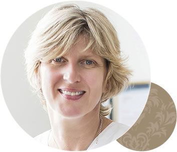 Dr Moyra Wilkinson BDS